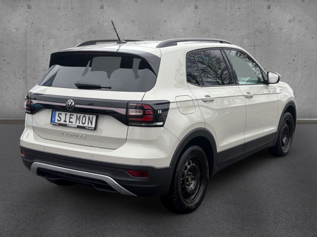 Fahrzeugabbildung Volkswagen T-Cross 1.0 TSI MOVE SHZ AppConnect AHK PDC Klim