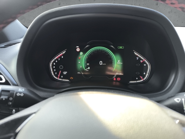 Fahrzeugabbildung Hyundai i30 Kombi 1.5 T-GDI DCT N-Line Navi LED Pano RKam 19LM Allwetter