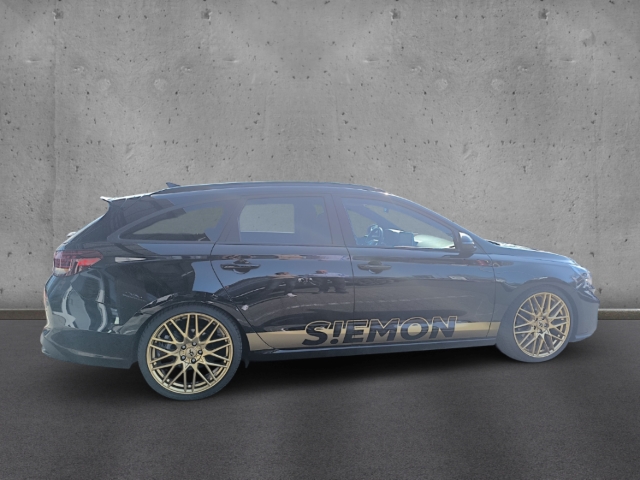 Fahrzeugabbildung Hyundai i30 Kombi 1.5 T-GDI DCT N-Line Navi LED Pano RKam 19LM Allwetter