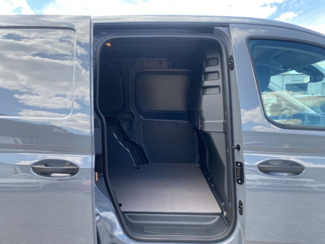Fahrzeugabbildung Volkswagen Caddy Cargo 2,0 l TDI EU6 SCR Frontantrieb 6-Gang Radst. 2755 mm