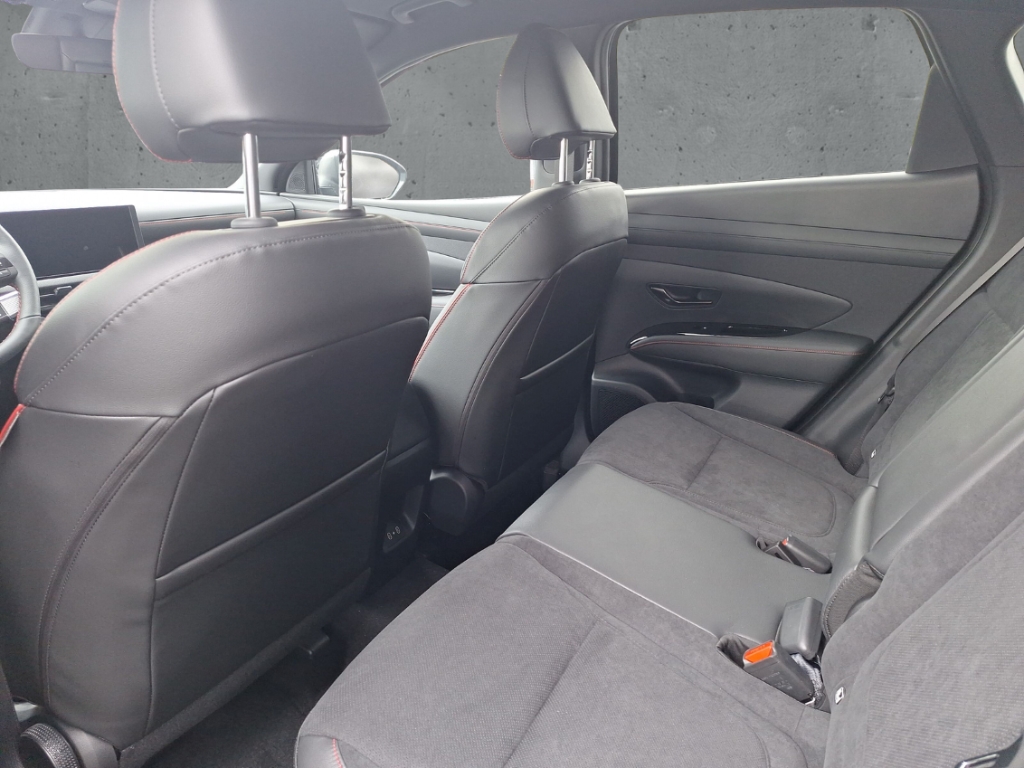 Fahrzeugabbildung Hyundai TUCSON FL MY26 1.6 T-GDI DCT 2WD N-Line Navi Digitales Cockpit LED ACC