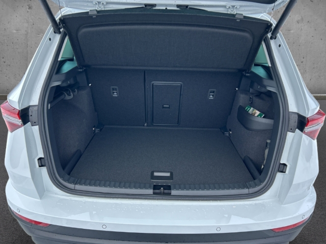 Fahrzeugabbildung SKODA Karoq 1.5 TSI DSG BALANCE LED Navi AHK LM17 Kamera