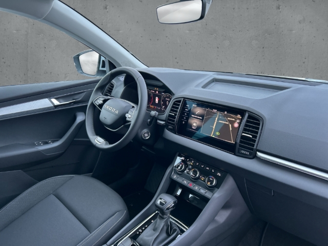 Fahrzeugabbildung SKODA Karoq 1.5 TSI DSG BALANCE LED Navi AHK LM17 Kamera