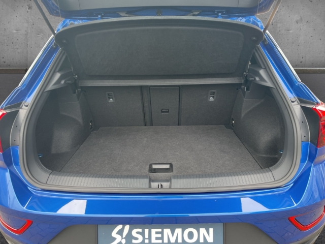Fahrzeugabbildung Volkswagen T-Roc 1.0 TSI Goal Navi SHZ PDC AppConnent Kamer