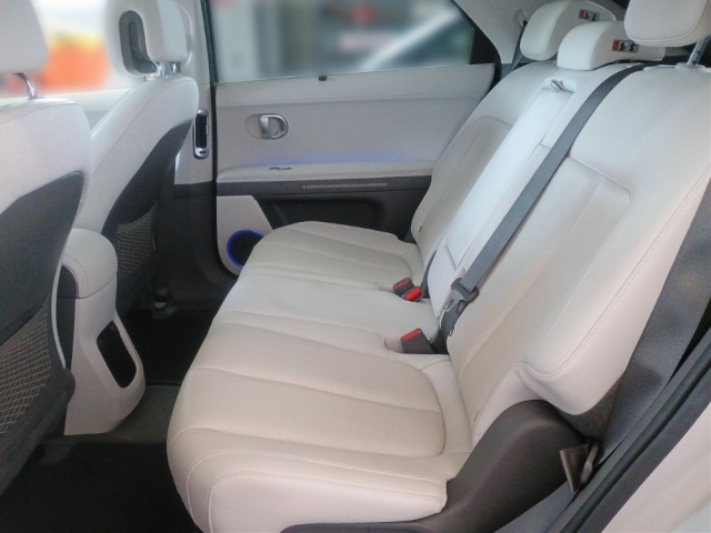 Fahrzeugabbildung Hyundai IONIQ 5 77,4kWh 2WD MY24 UNIQ Assist-P. Panorama HUD Navi Digitales Cockpit Soundsystem