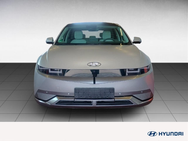 Fahrzeugabbildung Hyundai IONIQ 5 77,4kWh 2WD MY24 UNIQ Assist-P. Panorama HUD Navi Digitales Cockpit Soundsystem