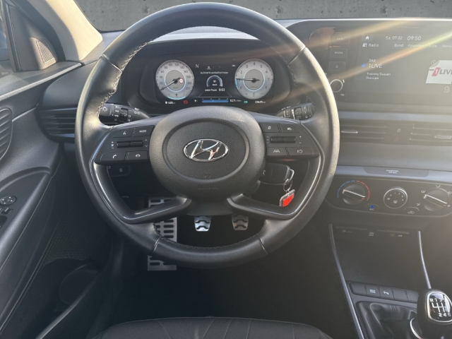 Fahrzeugabbildung Hyundai BAYON 1.0 T-GDI 48V Trend Klima CarPlay RKam GRA