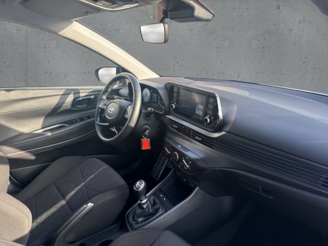Fahrzeugabbildung Hyundai BAYON 1.0 T-GDI 48V Trend Klima CarPlay RKam GRA