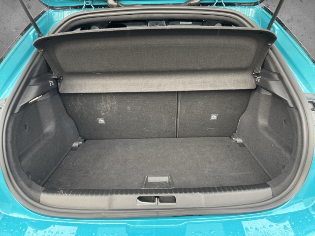 Fahrzeugabbildung Opel Mokka B GS 1.2 AT SHZ beheizb.Lenkr.LED DIGI Cock RFK LM PDC