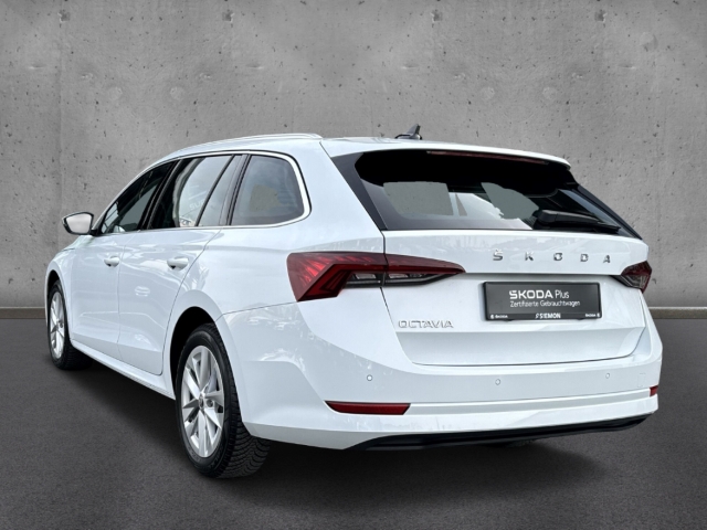 Fahrzeugabbildung SKODA Octavia Combi TDI DSG Style DynLED Navi ACC HuD