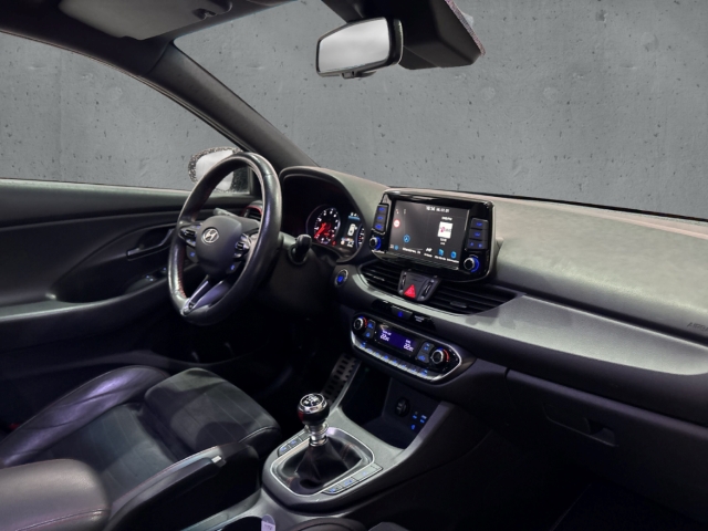 Fahrzeugabbildung Hyundai i30 FASTBACK N PERFORMANCE SHZ MEMORY TEMP NAVI
