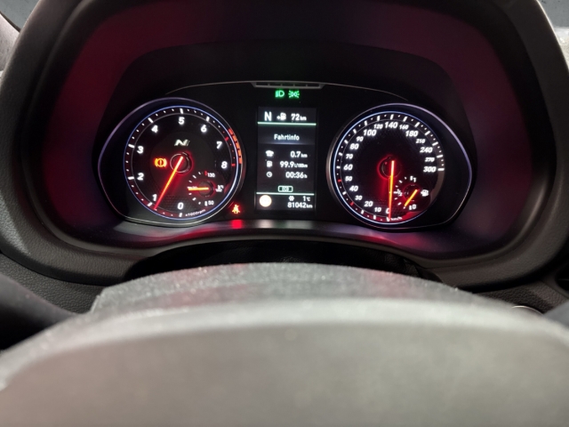 Fahrzeugabbildung Hyundai i30 FASTBACK N PERFORMANCE SHZ MEMORY TEMP NAVI