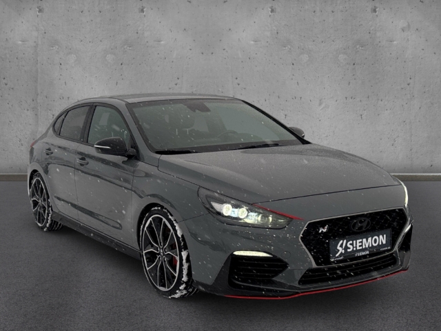 Fahrzeugabbildung Hyundai i30 FASTBACK N PERFORMANCE SHZ MEMORY TEMP NAVI