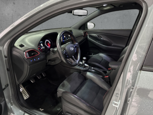 Fahrzeugabbildung Hyundai i30 FASTBACK N PERFORMANCE SHZ MEMORY TEMP NAVI