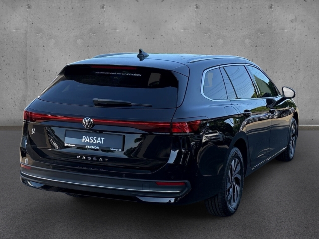 Fahrzeugabbildung Volkswagen Passat Variant 2.0 TDI DSG Business LED Navi AHK
