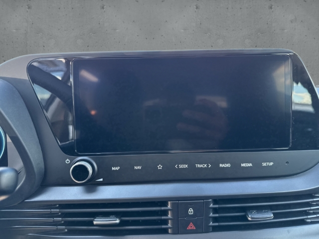 Fahrzeugabbildung Hyundai BAYON FL MY25 1.0 T-GDI 7-DCT Trend Navi Digitales Cockpit LED Apple CarPlay Android Auto