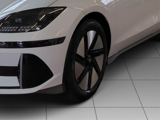 Fahrzeugabbildung Hyundai IONIQ 6 77,4kWh 4WD UNIQ HUD Navi Digitales Cockpit Memory Sitze Soundsystem Bose