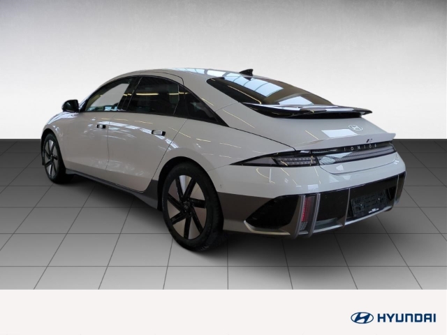 Fahrzeugabbildung Hyundai IONIQ 6 77,4kWh 4WD UNIQ HUD Navi Digitales Cockpit Memory Sitze Soundsystem Bose