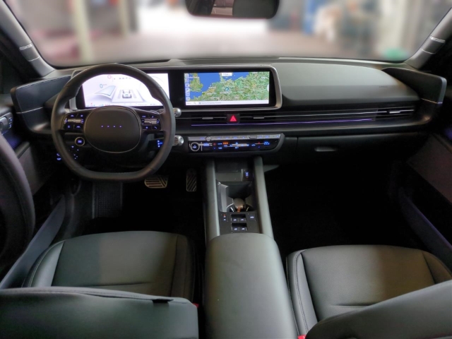 Fahrzeugabbildung Hyundai IONIQ 6 77,4kWh 4WD UNIQ HUD Navi Digitales Cockpit Memory Sitze Soundsystem Bose