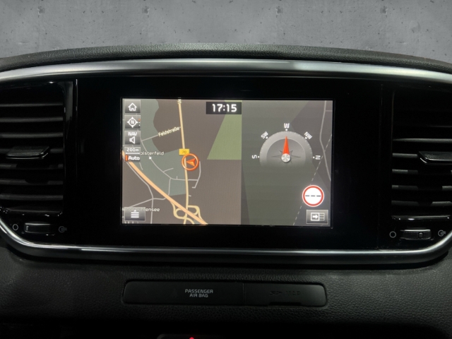 Fahrzeugabbildung Kia Sportage 2WD 1.6 GDI Spirit SHZ