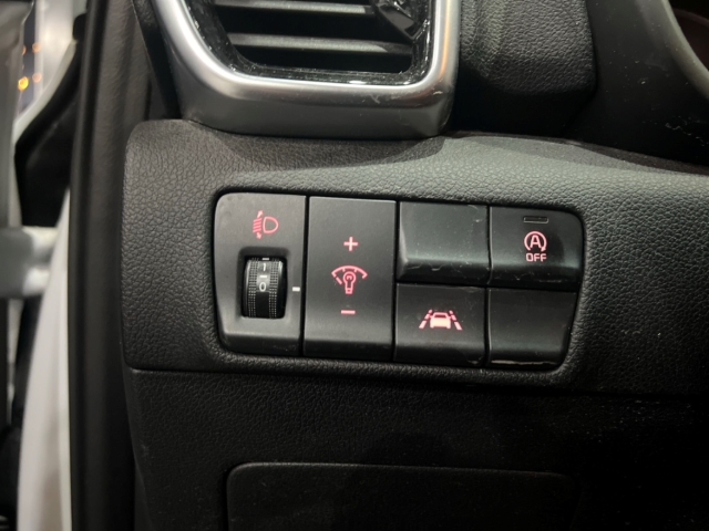 Fahrzeugabbildung Kia Sportage 2WD 1.6 GDI Spirit SHZ