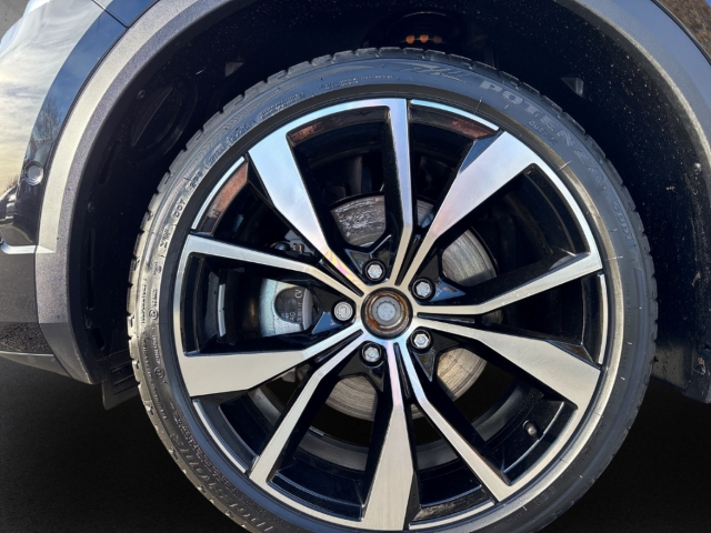 Fahrzeugabbildung Volkswagen T-Roc Cabriolet 1.5 TSI DSG R-Line IQ.LIGHT AHK