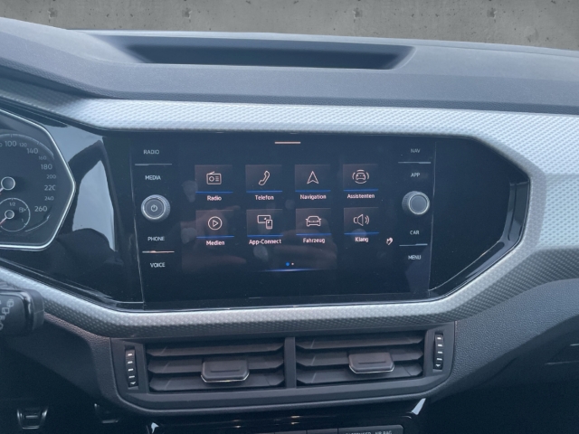 Fahrzeugabbildung Volkswagen T-Cross 1.0 TSI Move AHK SHZ PDCv+h App-Connect