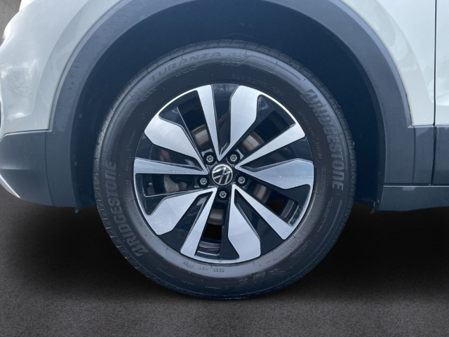 Fahrzeugabbildung Volkswagen T-Cross 1.0 TSI Move AHK SHZ PDCv+h App-Connect