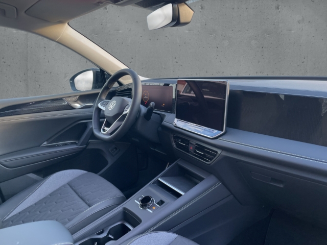 Fahrzeugabbildung Volkswagen Tiguan 2.0 TDI Energy IQ.LIGHT AHK Navi ACC SHZ