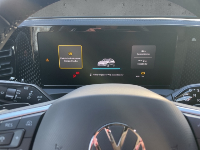 Fahrzeugabbildung Volkswagen Tiguan 2.0 TDI Energy IQ.LIGHT AHK Navi ACC SHZ