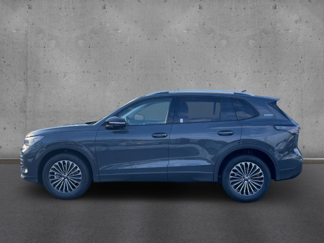 Fahrzeugabbildung Volkswagen Tiguan 2.0 TDI Energy IQ.LIGHT AHK Navi ACC SHZ