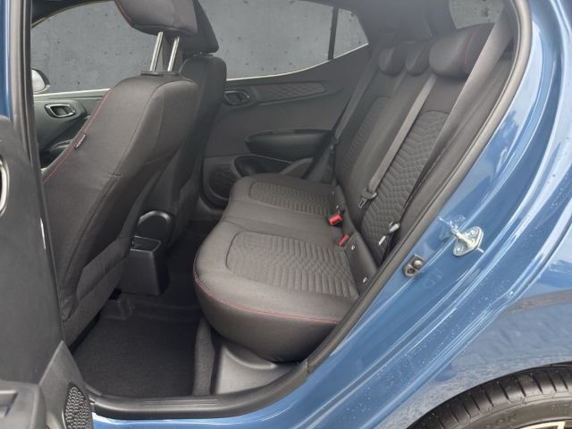 Fahrzeugabbildung Hyundai i10 FL MJ25 1.0 T-GDi N-Line Navi Android Auto Musikstreaming DAB SHZ