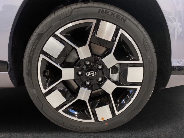 Fahrzeugabbildung Hyundai KONA NEW SX2 65,4kWh PRIME Sitz-Komfort-P. BOSE HUD Navi Leder digitales Cockpit Memory Sitze