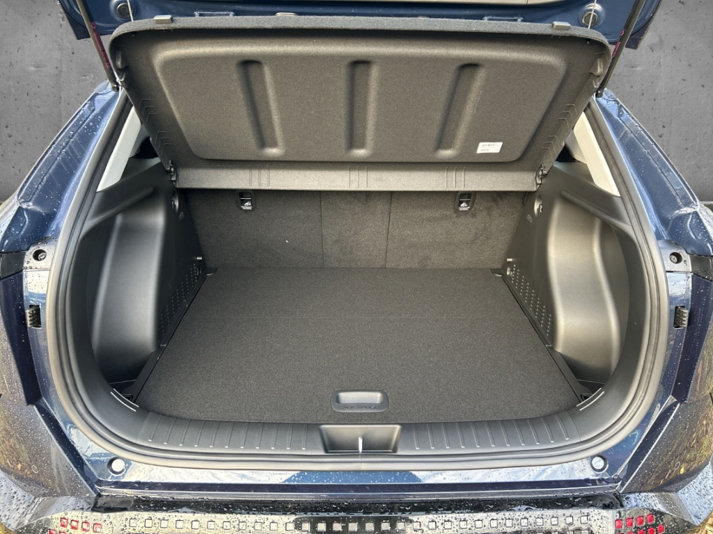 Fahrzeugabbildung Hyundai KONA EV MJ26 SX2 Select 65kWh Navi LED ACC Apple CarPlay Android Auto Mehrzonenklima