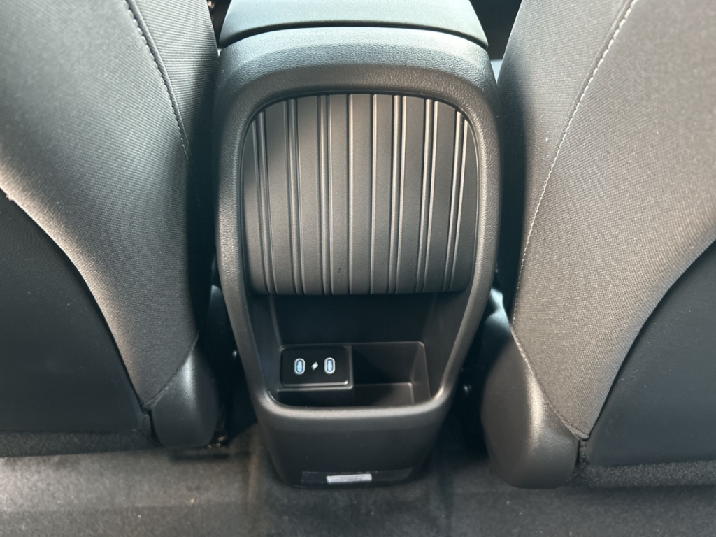 Fahrzeugabbildung Hyundai KONA EV MJ26 SX2 Select 65kWh Navi LED ACC Apple CarPlay Android Auto Mehrzonenklima