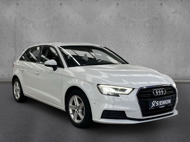 Fahrzeugabbildung Audi A3 SB 30 TDI LED Nav Temp Klimaat SHZ PDC Kamera