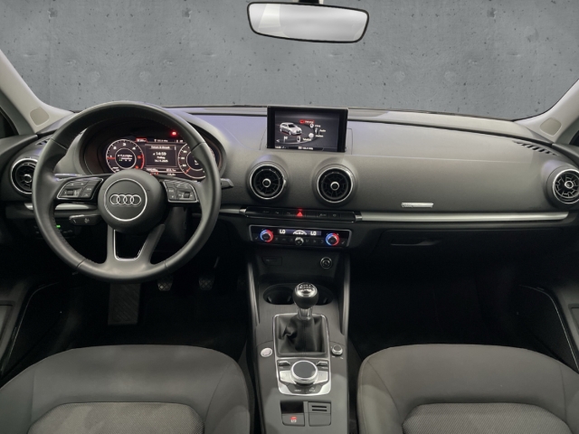 Fahrzeugabbildung Audi A3 SB 30 TDI LED Nav Temp Klimaat SHZ PDC Kamera