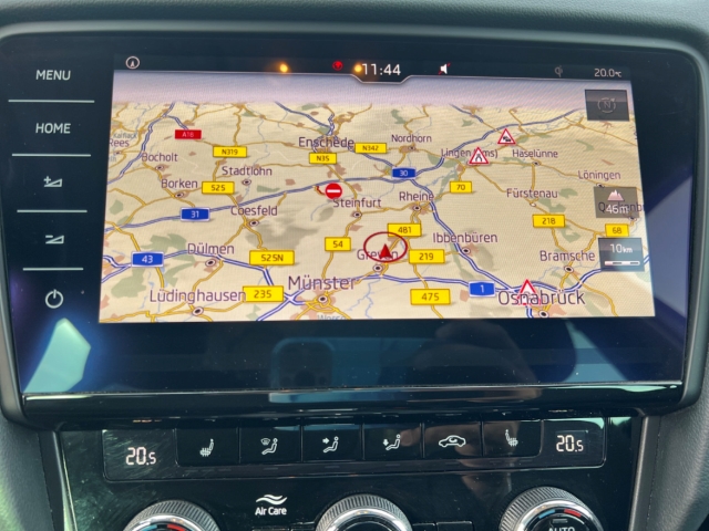 Fahrzeugabbildung SKODA Octavia Combi 2.0TDI DSG Ambition LED Nav StdHzg