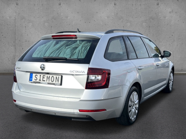 Fahrzeugabbildung SKODA Octavia Combi 2.0TDI DSG Ambition LED Nav StdHzg