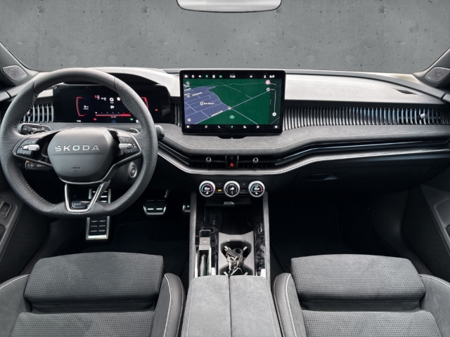 Fahrzeugabbildung SKODA Superb Combi 2.0 TDI DSG 4x4 SPORTLINE LED AHK DCC