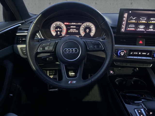 Fahrzeugabbildung Audi A4 quattro 45 TDI Edition One ACC Navi LED Leder