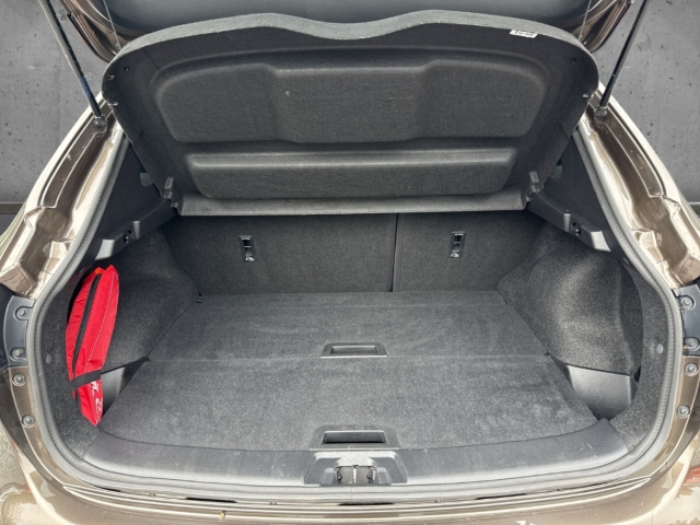 Fahrzeugabbildung Nissan Qashqai 1.6 DIG-T N-Vision LED 360°Kamera Pano Keyless SHZ GRA