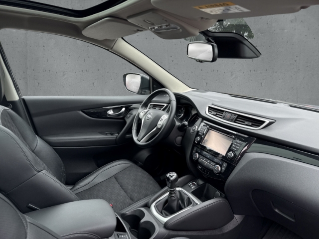 Fahrzeugabbildung Nissan Qashqai 1.6 DIG-T N-Vision LED 360°Kamera Pano Keyless SHZ GRA