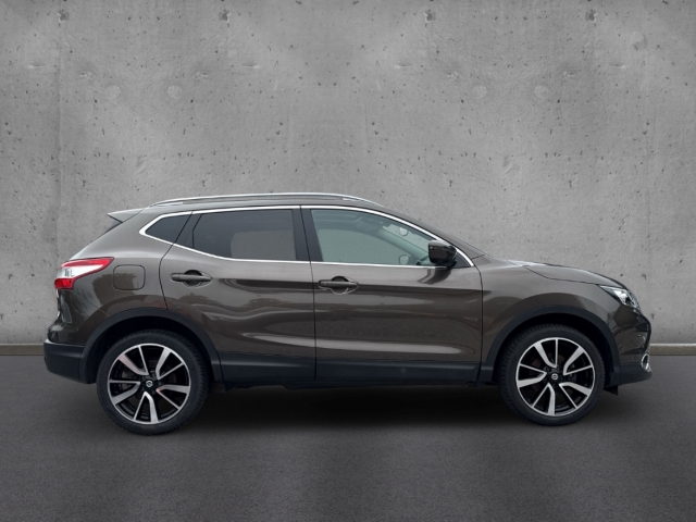 Fahrzeugabbildung Nissan Qashqai 1.6 DIG-T N-Vision LED 360°Kamera Pano Keyless SHZ GRA