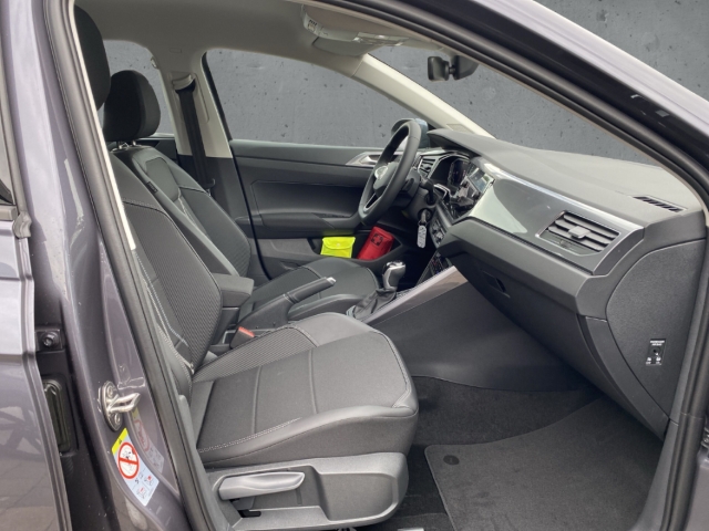 Fahrzeugabbildung Volkswagen Taigo 1.0 TSI DSG Style IQ.LIGHT AHK Kamera ACC