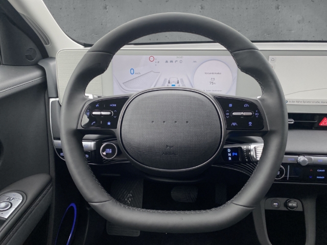 Fahrzeugabbildung Hyundai IONIQ 5 4WD 77,4kWh TECHNIQ- Assist-& Park-Paket