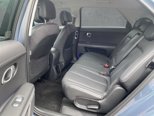 Fahrzeugabbildung Hyundai IONIQ 5 4WD 77,4kWh TECHNIQ- Assist-& Park-Paket