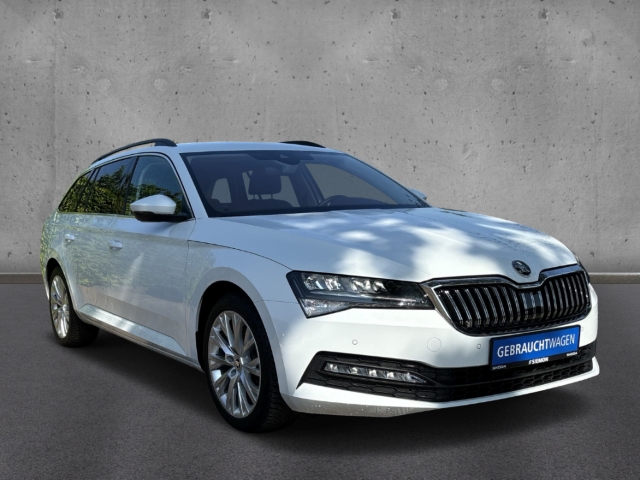 Fahrzeugabbildung SKODA Superb Combi TDI DSG Ambition AHK LED Navi ACC