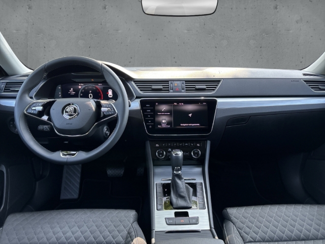 Fahrzeugabbildung SKODA Superb Combi TDI DSG Ambition AHK LED Navi ACC