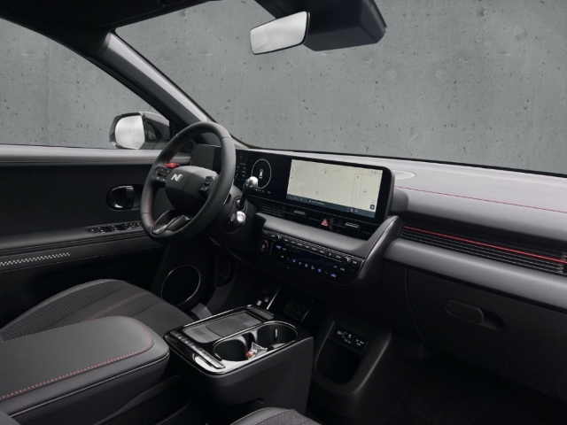 Fahrzeugabbildung Hyundai IONIQ 5 FL MY26 84kWh 2WD N-Line Matrix Navi Digitales Cockpit LED ACC El. Heckklappe